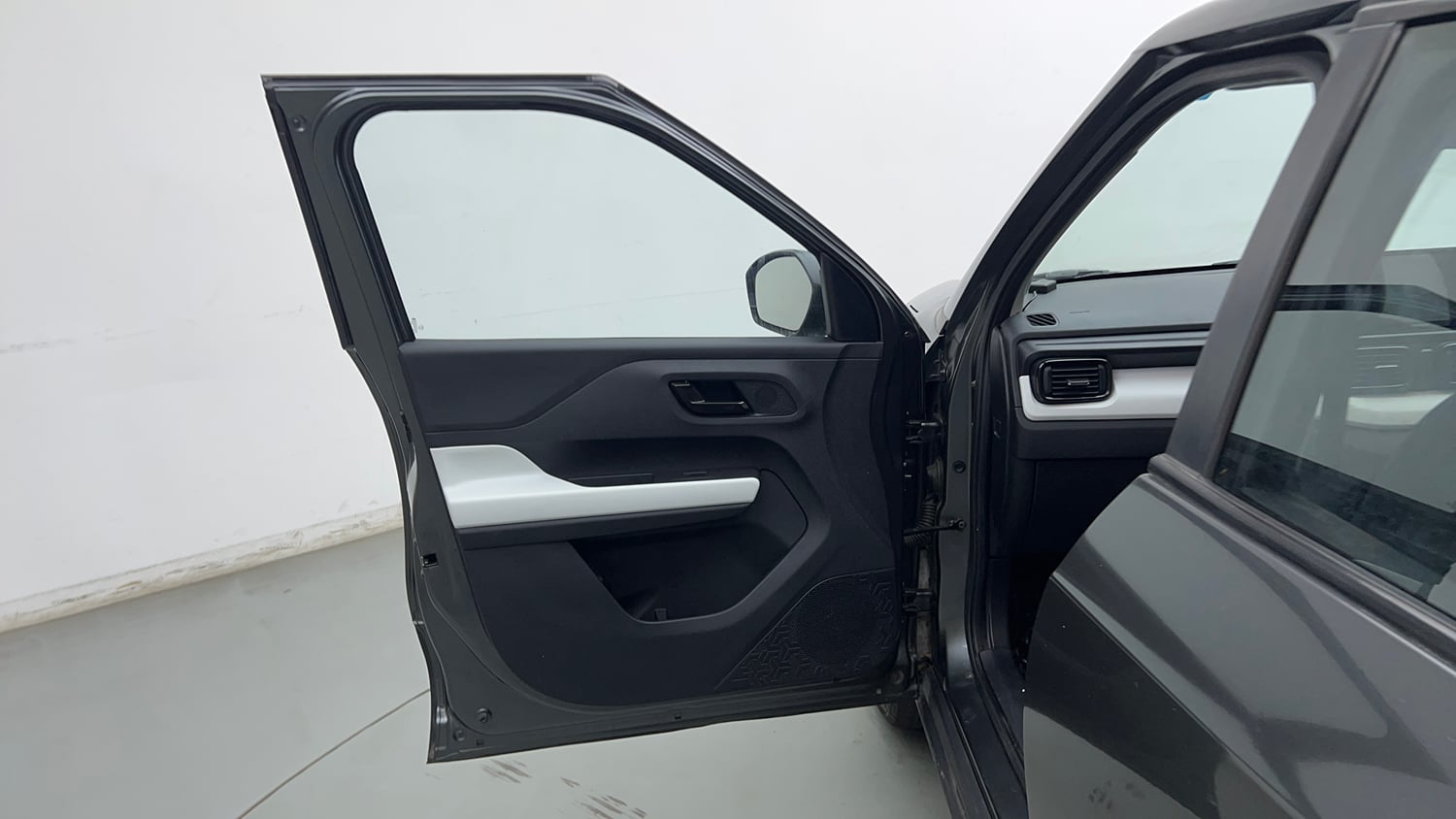 Used 2023 Tata Punch Pure MT Petrol Manual interior LEFT FRONT DOOR OPEN VIEW