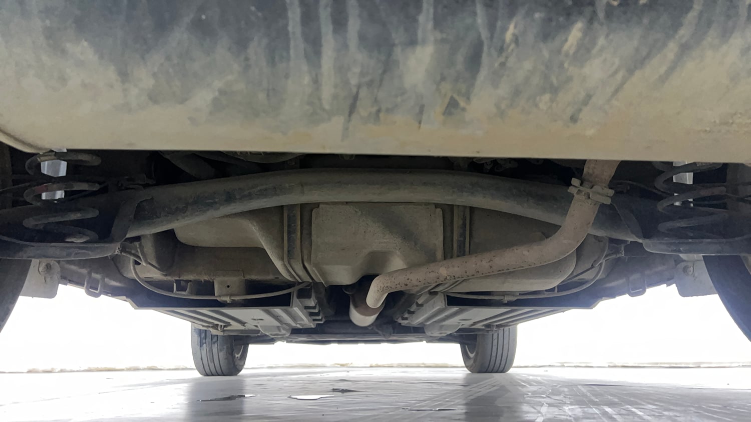 Used 2023 Maruti Suzuki Brezza Zxi Plus Dual Tone Petrol Manual extra REAR UNDERBODY VIEW (TAKEN FROM REAR)