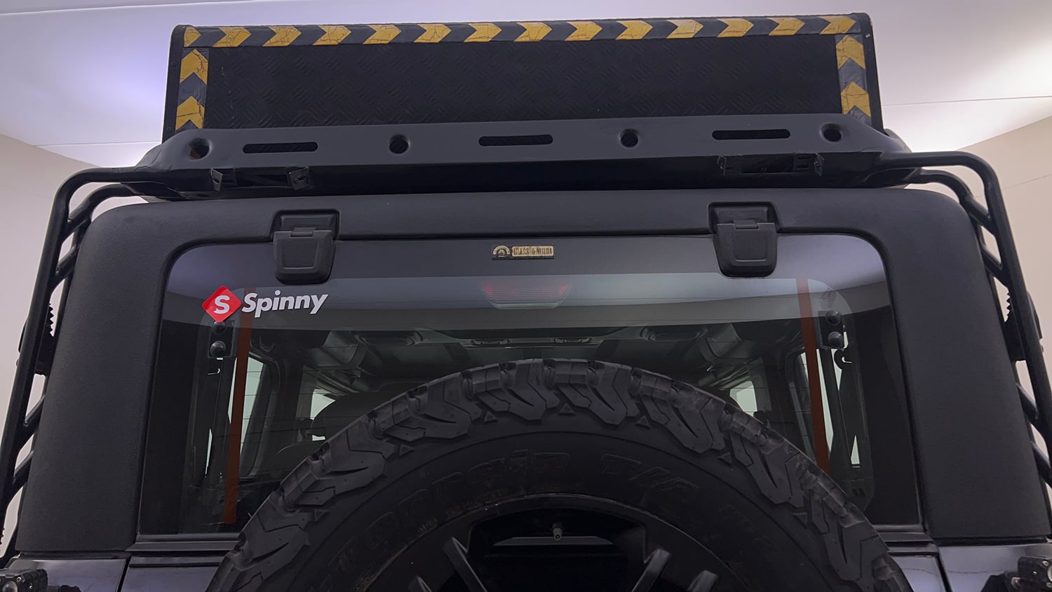 Used 2021 mahindra Thar LX Hard Top Petrol MT 4WD Petrol Manual exterior BACK WINDSHIELD VIEW