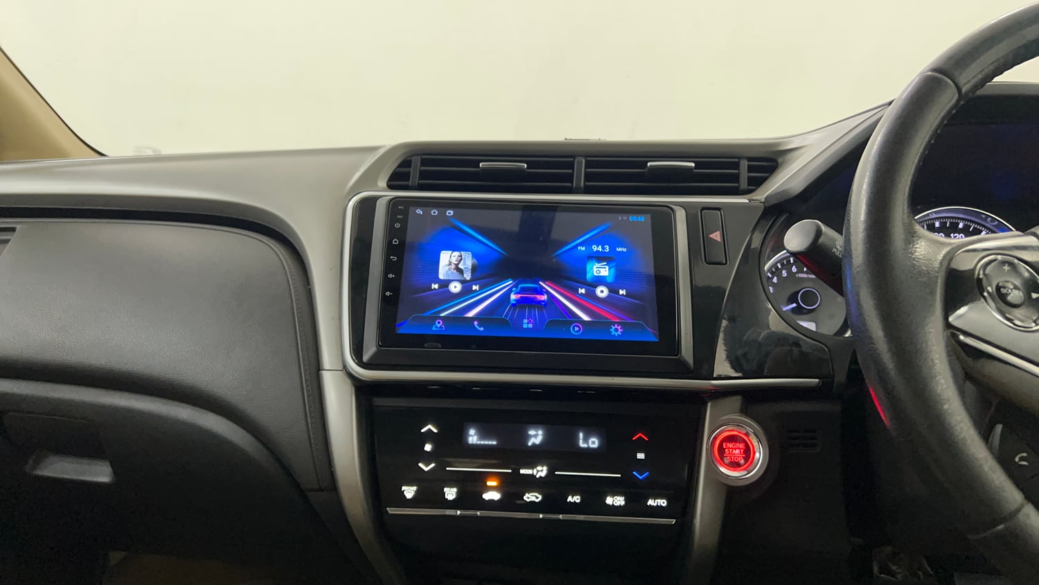 Used 2018 Honda City VX CVT Petrol Petrol Automatic interior MUSIC SYSTEM & AC CONTROL VIEW