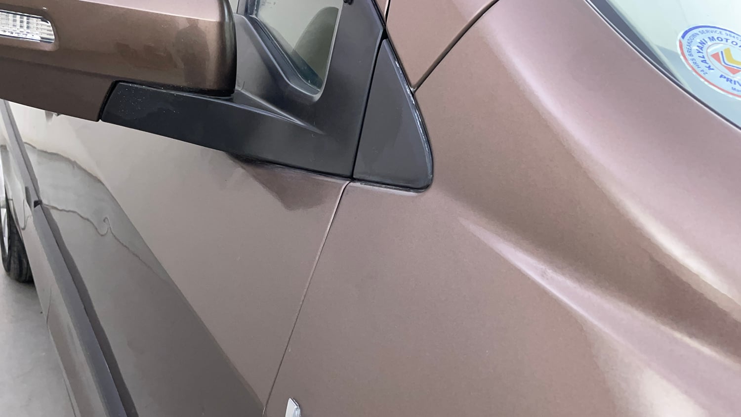 Used 2015 Maruti Suzuki Ertiga ZXi Petrol Manual dents MINOR DENT