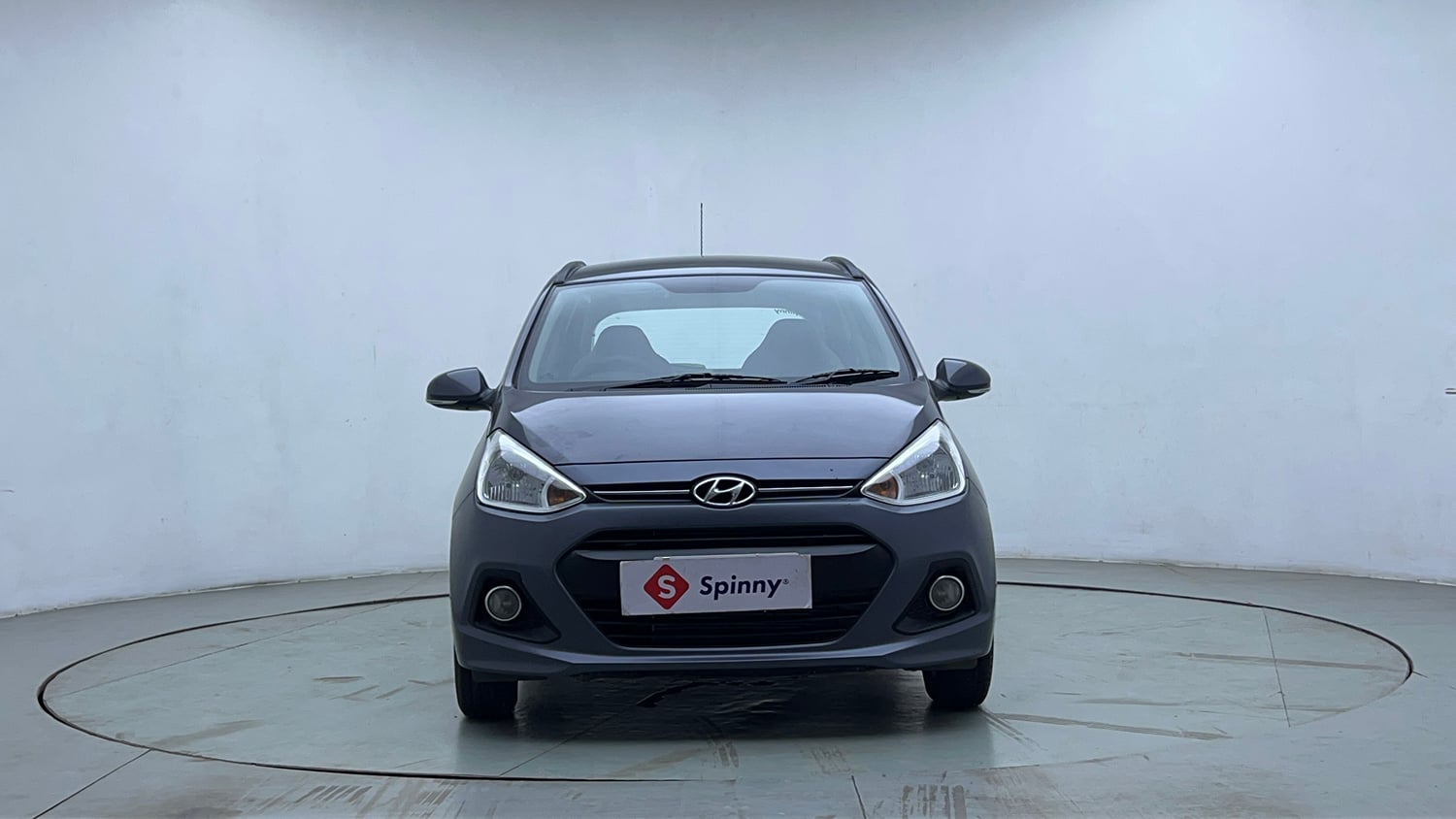 Used 2015 Hyundai Grand i10 Asta AT 1.2 Kappa VTVT Petrol Automatic exterior FRONT VIEW