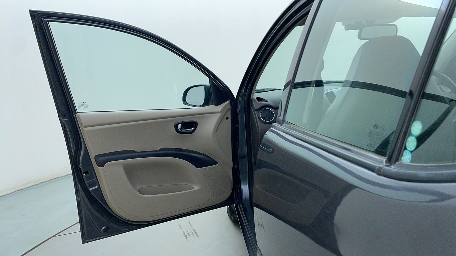 Used 2013 Hyundai i10 Sportz 1.2 AT Kappa2 Petrol Automatic interior LEFT FRONT DOOR OPEN VIEW