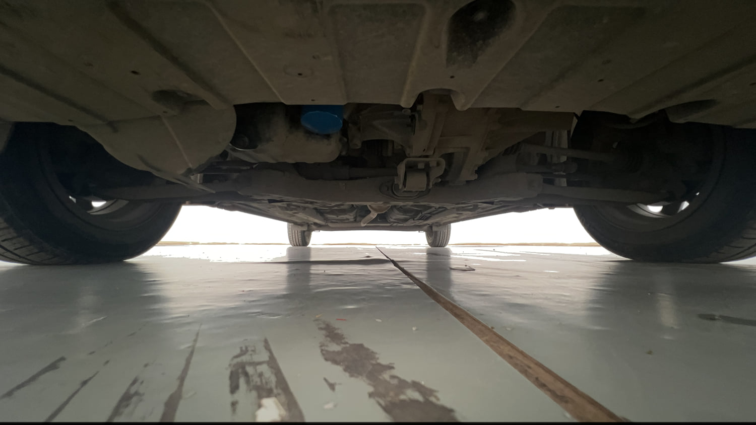 Used 2022 Hyundai Grand i10 Nios Sportz 1.2 Kappa VTVT Petrol Manual extra FRONT LEFT UNDERBODY VIEW