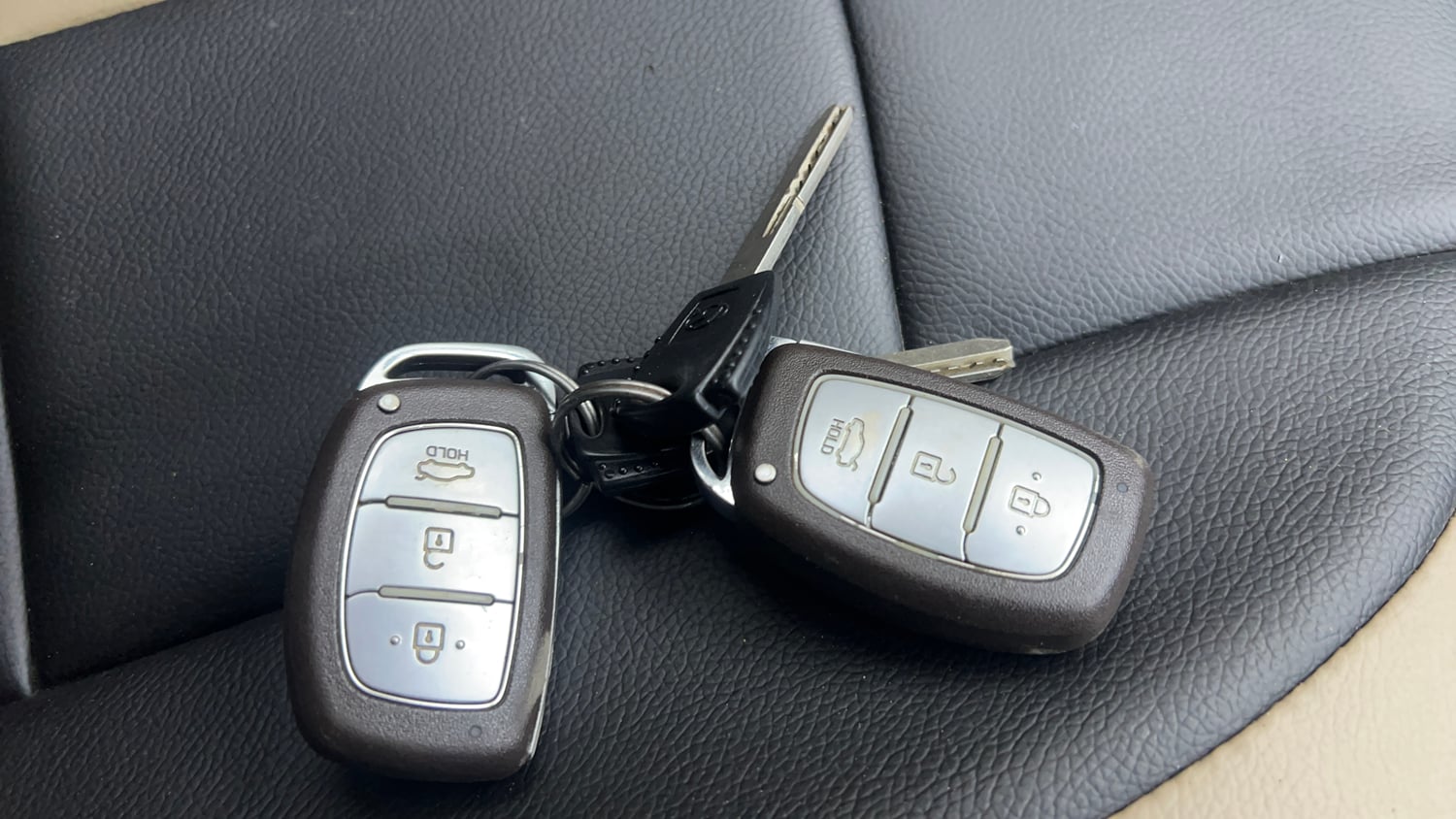 Used 2013 Hyundai Grand i10 Sportz 1.2 Kappa VTVT Petrol Manual extra CAR KEY VIEW