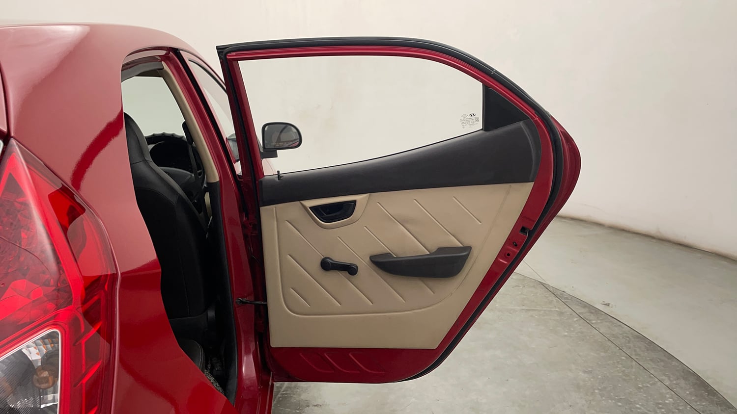 Used 2015 Hyundai Eon D-Lite + Petrol Manual interior RIGHT REAR DOOR OPEN VIEW
