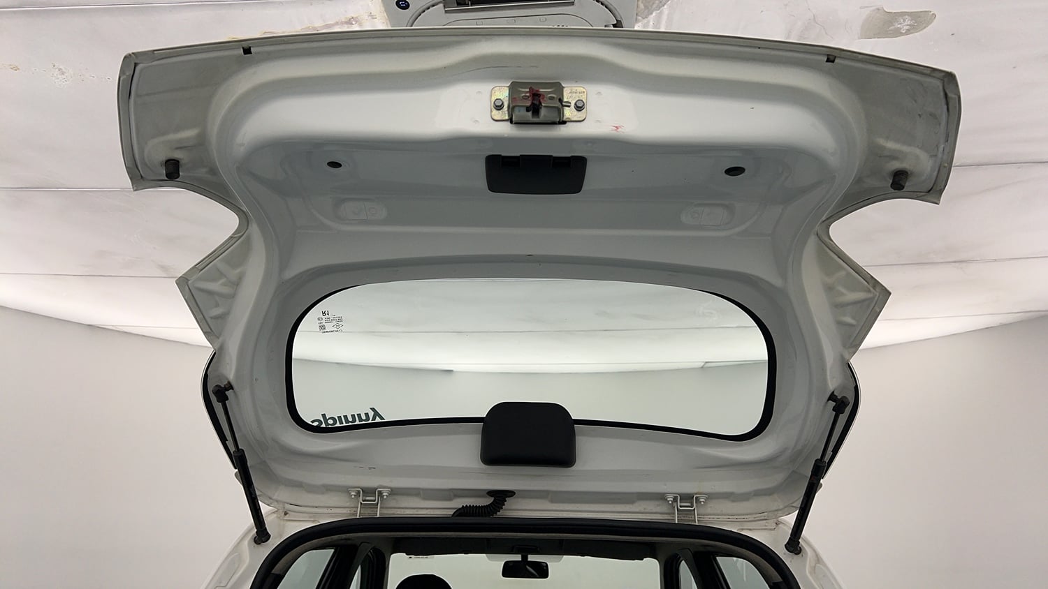 Used 2021 Renault Kwid RXT Petrol Manual interior DICKY DOOR OPEN VIEW