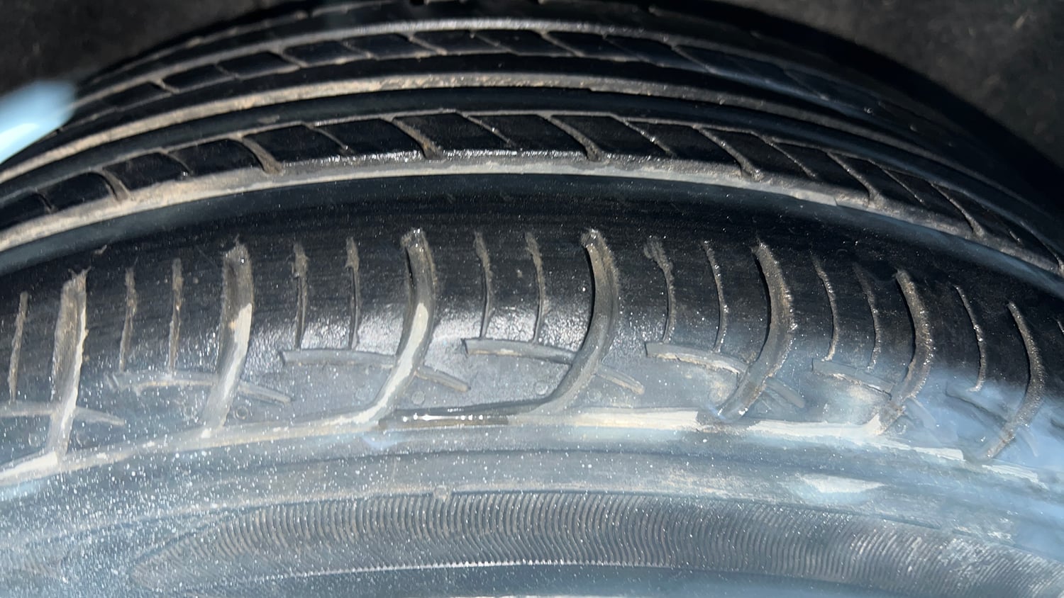 Used 2018 Maruti Suzuki Baleno Delta 1.2 Petrol Manual tyres RIGHT REAR TYRE TREAD VIEW