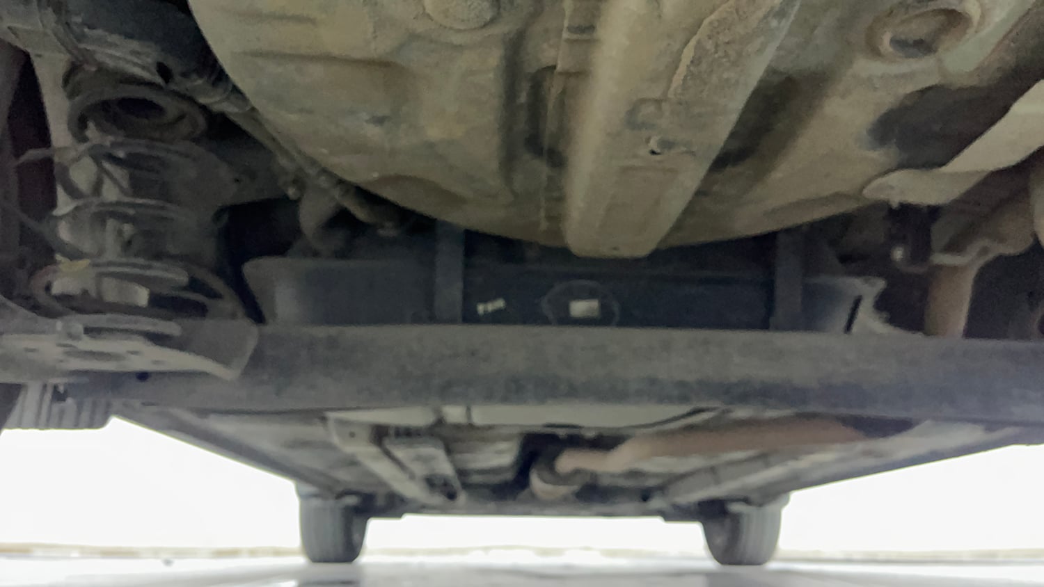 Used 2020 Hyundai Grand i10 Nios Asta AMT 1.2 Kappa VTVT Petrol Automatic extra REAR UNDERBODY VIEW (TAKEN FROM REAR)