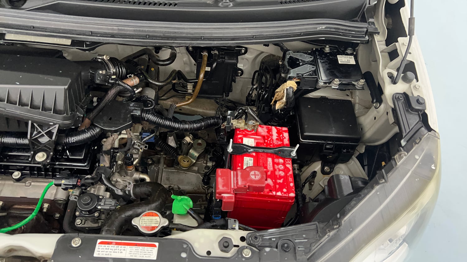 Used 2022 Maruti Suzuki Wagon R VXI 1.0 Petrol Manual engine ENGINE LEFT SIDE VIEW