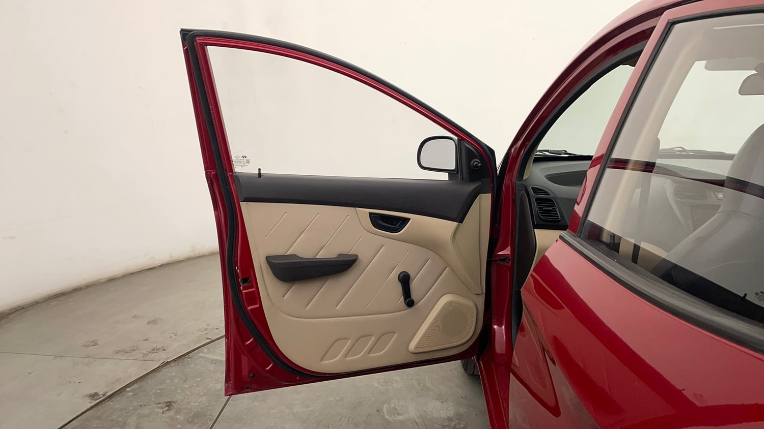 Used 2015 Hyundai Eon D-Lite + Petrol Manual interior LEFT FRONT DOOR OPEN VIEW