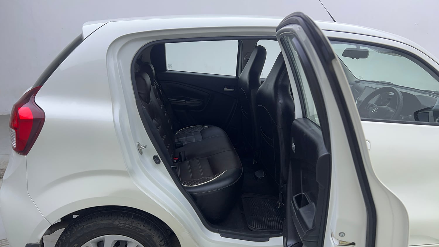 Used 2022 Maruti Suzuki Celerio VXi Petrol Manual interior RIGHT SIDE REAR DOOR CABIN VIEW