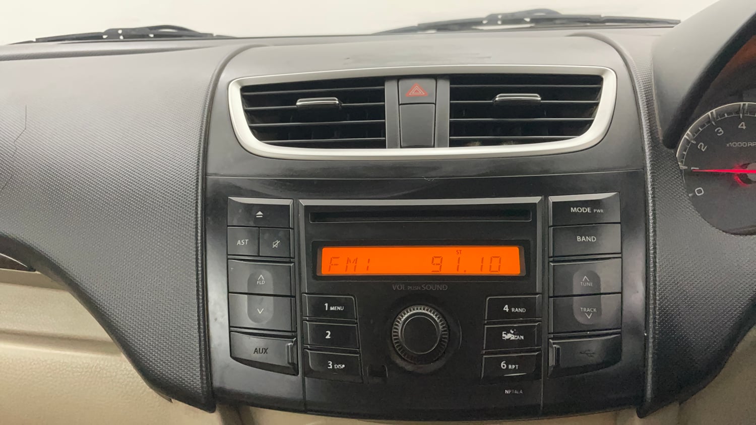 Used 2013 Maruti Suzuki Swift Dzire VXI Petrol Manual interior MUSIC SYSTEM & AC CONTROL VIEW