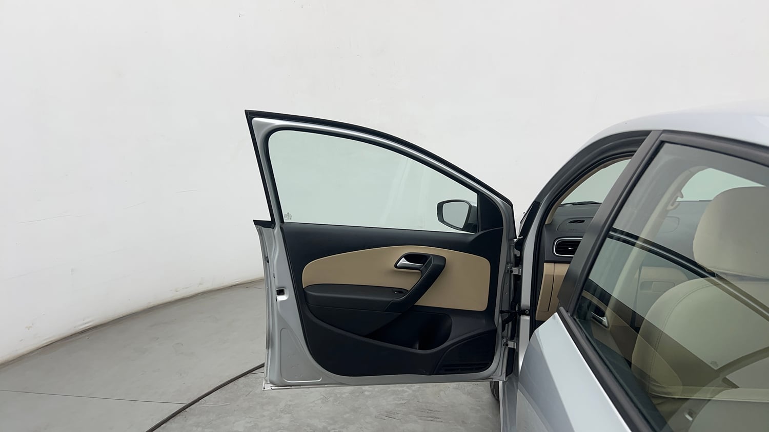 Used 2017 Volkswagen Ameo Highline Plus 1.5L AT (D)16 Alloy Diesel Automatic interior LEFT FRONT DOOR OPEN VIEW