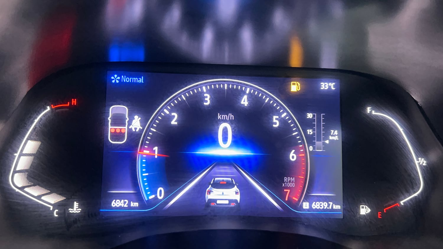 Used 2026 Renault Kiger Emotion MT Petrol Manual interior CLUSTERMETER VIEW