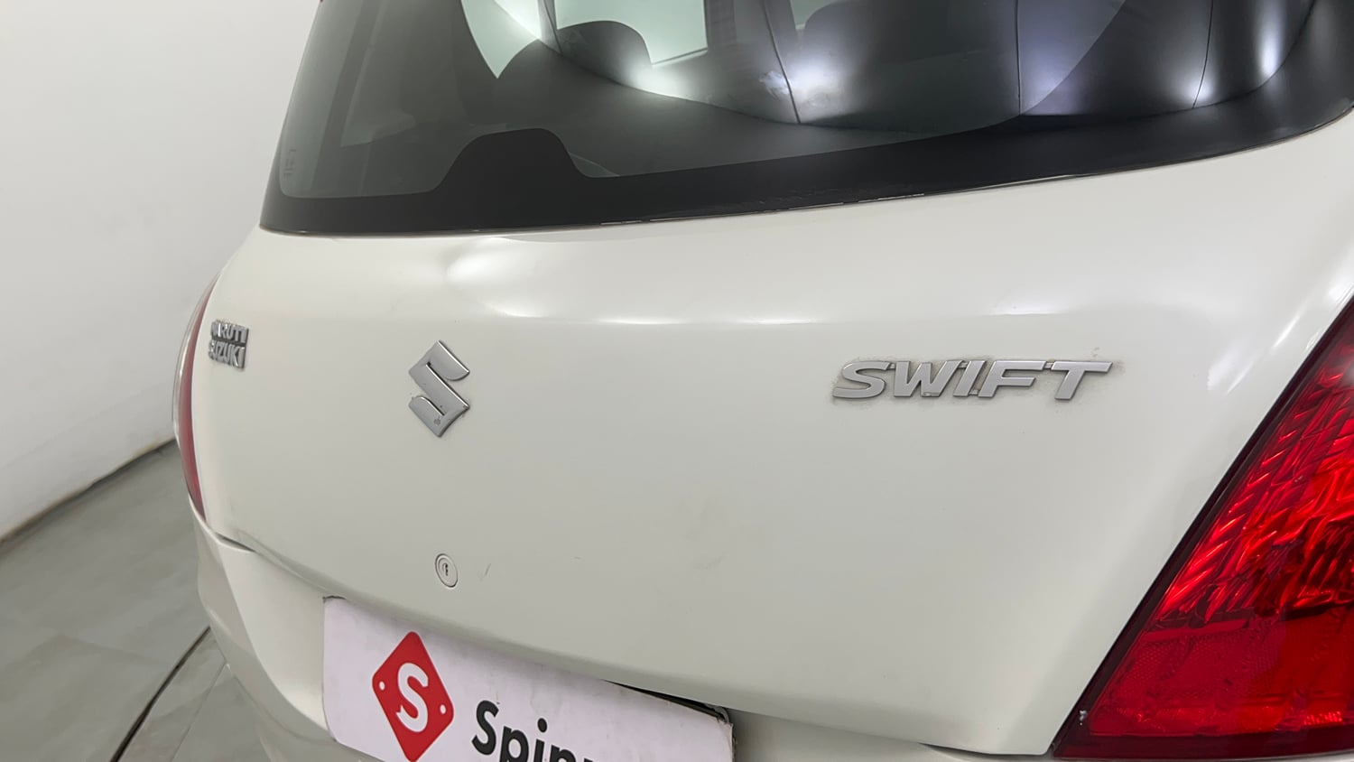 Used 2017 Maruti Suzuki Swift VXi Petrol Manual dents MINOR SCRATCH