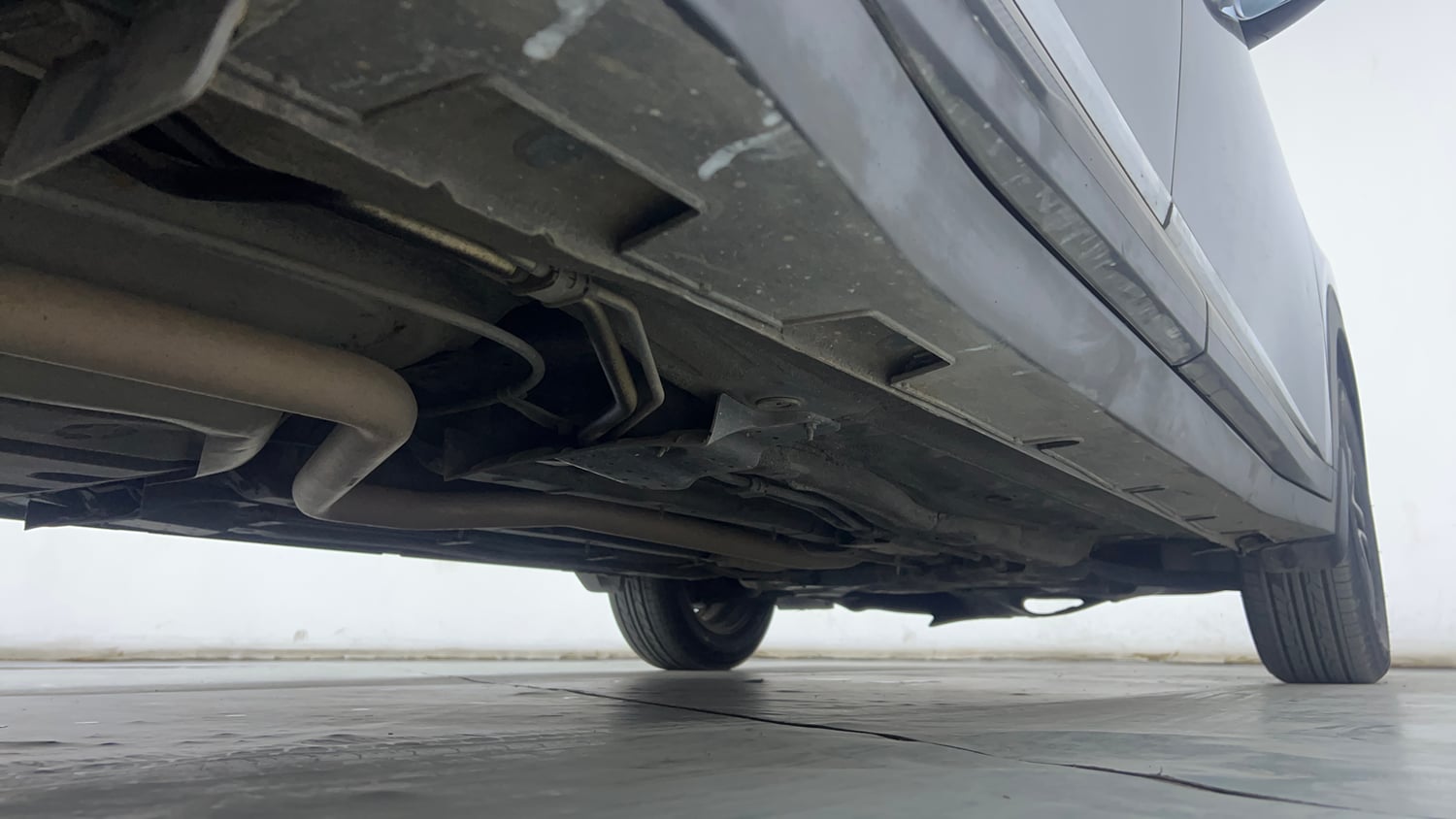 Used 2023 Kia Carens Prestige Plus 1.5 Diesel MT 7 STR Diesel Manual extra REAR RIGHT UNDERBODY VIEW