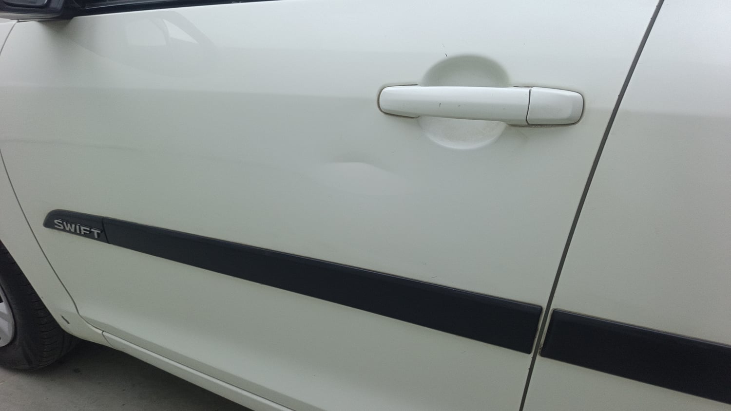 Used 2015 Maruti Suzuki Swift VDi Diesel Manual dents MINOR DENT