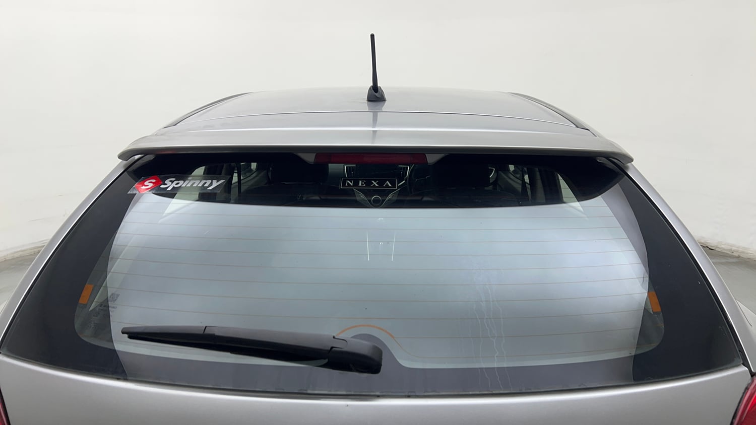 Used 2016 Maruti Suzuki Baleno Delta 1.2 Petrol Manual exterior BACK WINDSHIELD VIEW