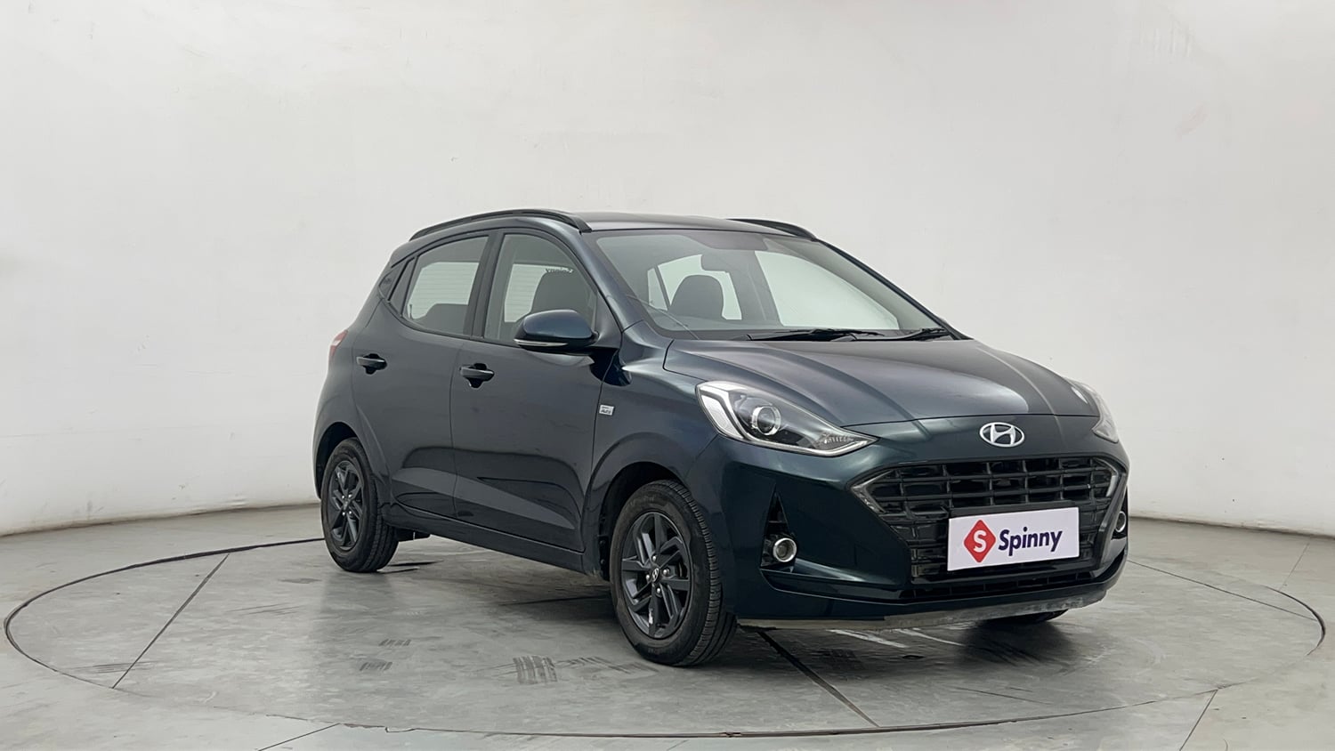 Used 2022 Hyundai Grand i10 Nios Sportz AMT 1.2 CRDi Diesel Automatic exterior RIGHT FRONT CORNER VIEW