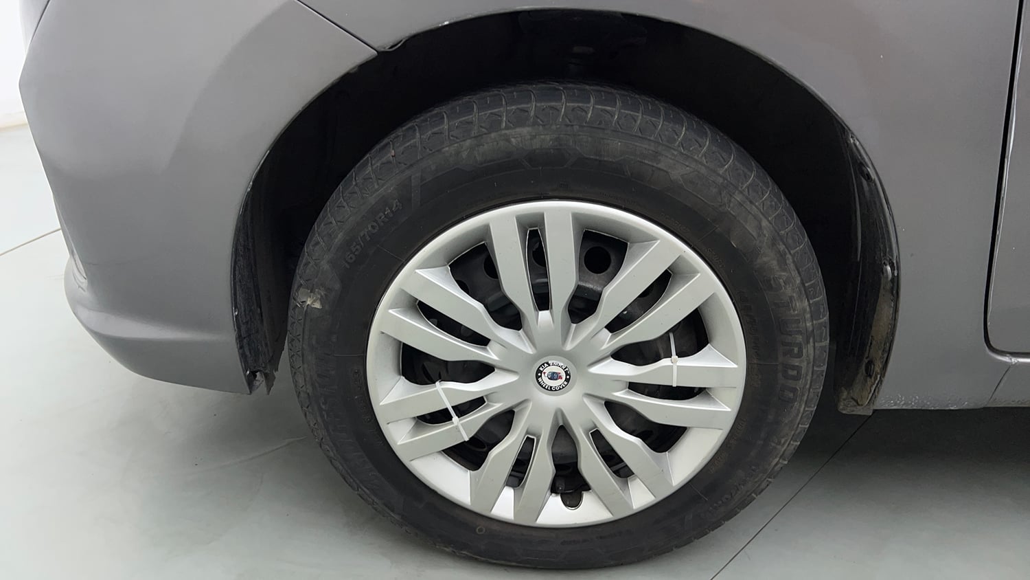 Used 2018 Maruti Suzuki Celerio VXi AMT Petrol Automatic tyres LEFT FRONT TYRE RIM VIEW