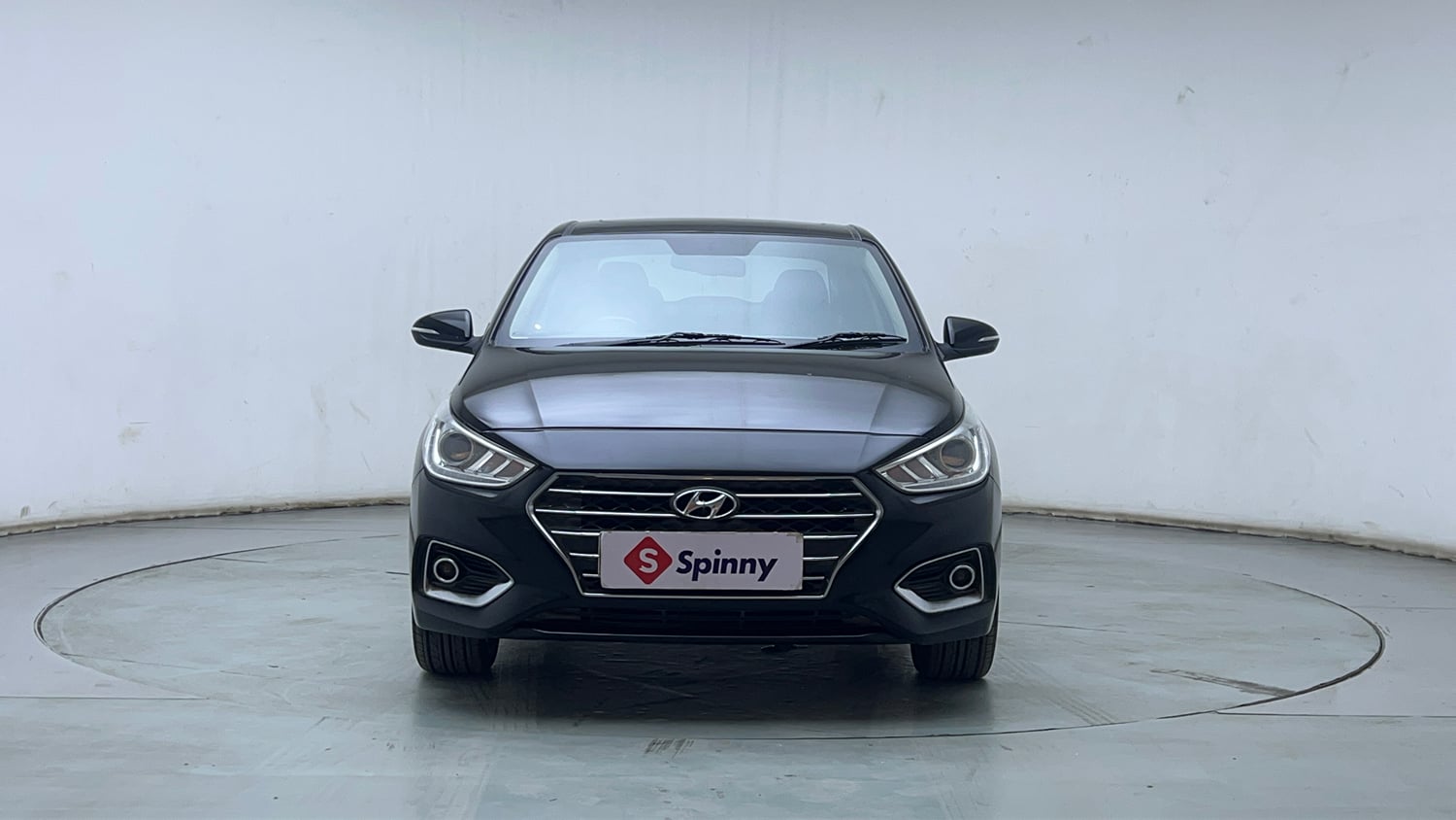 Used 2018 Hyundai Verna SX (O) 1.6 VTVT AT Petrol Automatic exterior FRONT VIEW