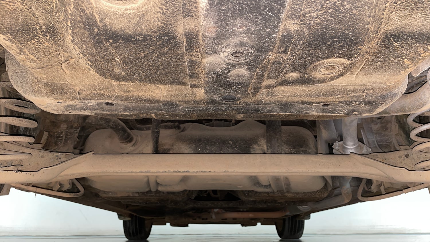 Used 2018 Honda City ZX CVT Petrol Petrol Automatic extra REAR UNDERBODY VIEW (TAKEN FROM REAR)