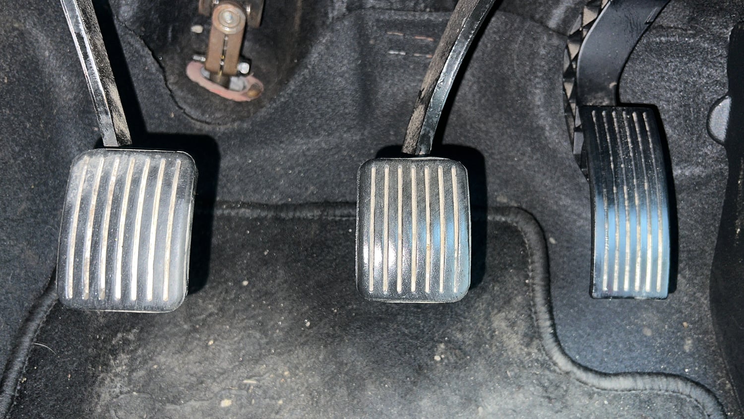 Used 2013 Hyundai Grand i10 Sportz 1.2 Kappa VTVT Petrol Manual interior PEDALS VIEW