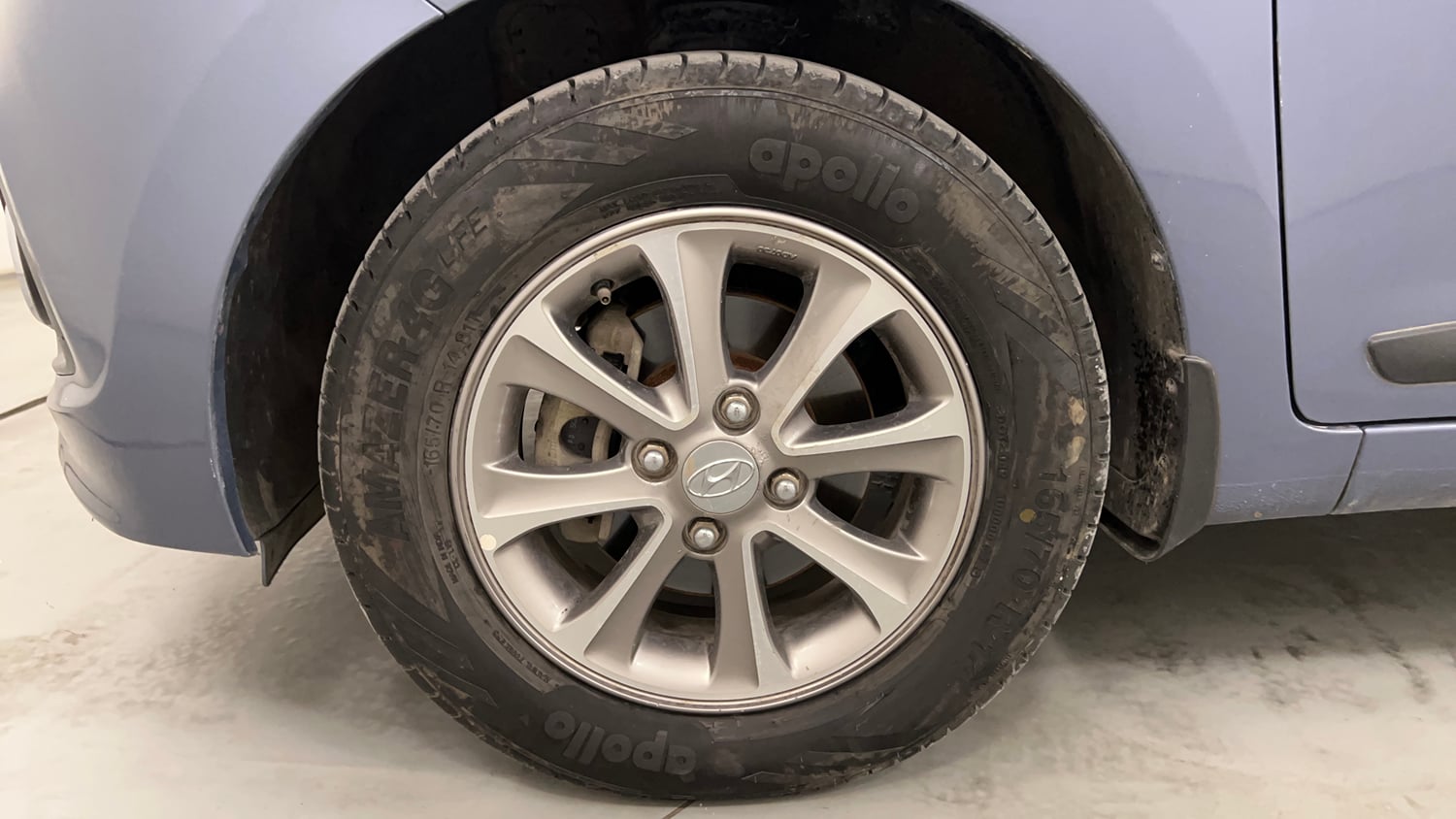 Used 2016 Hyundai Grand i10 Asta 1.2 Kappa VTVT (O) Petrol Manual tyres LEFT FRONT TYRE RIM VIEW