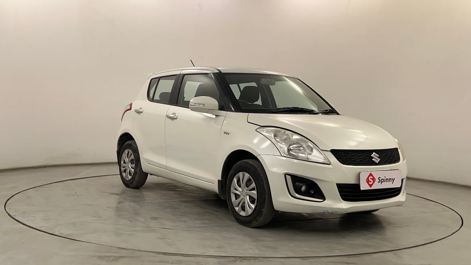 Used 2017 Maruti Suzuki Swift VXi Petrol Manual exterior RIGHT FRONT CORNER VIEW