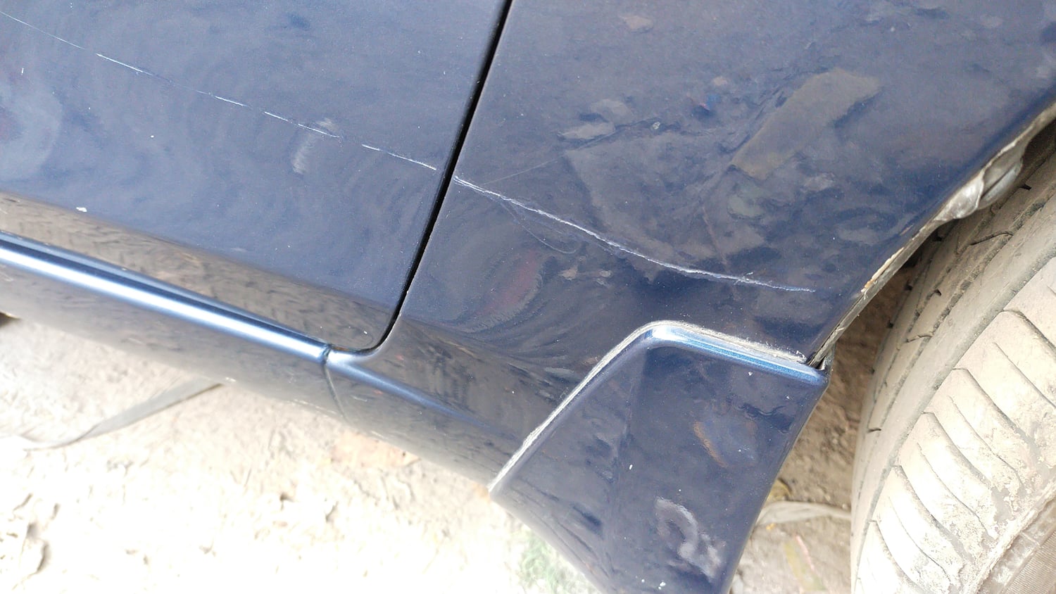 Used 2021 Maruti Suzuki Ciaz Alpha 1.5 Petrol Manual dents MINOR DENT