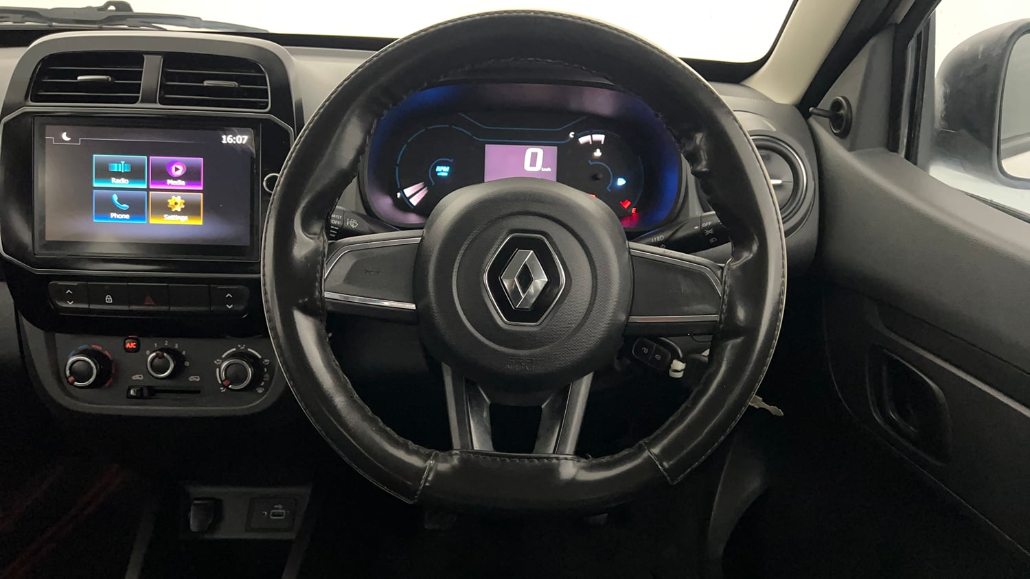 Used 2021 Renault Kwid RXT Petrol Manual interior STEERING VIEW