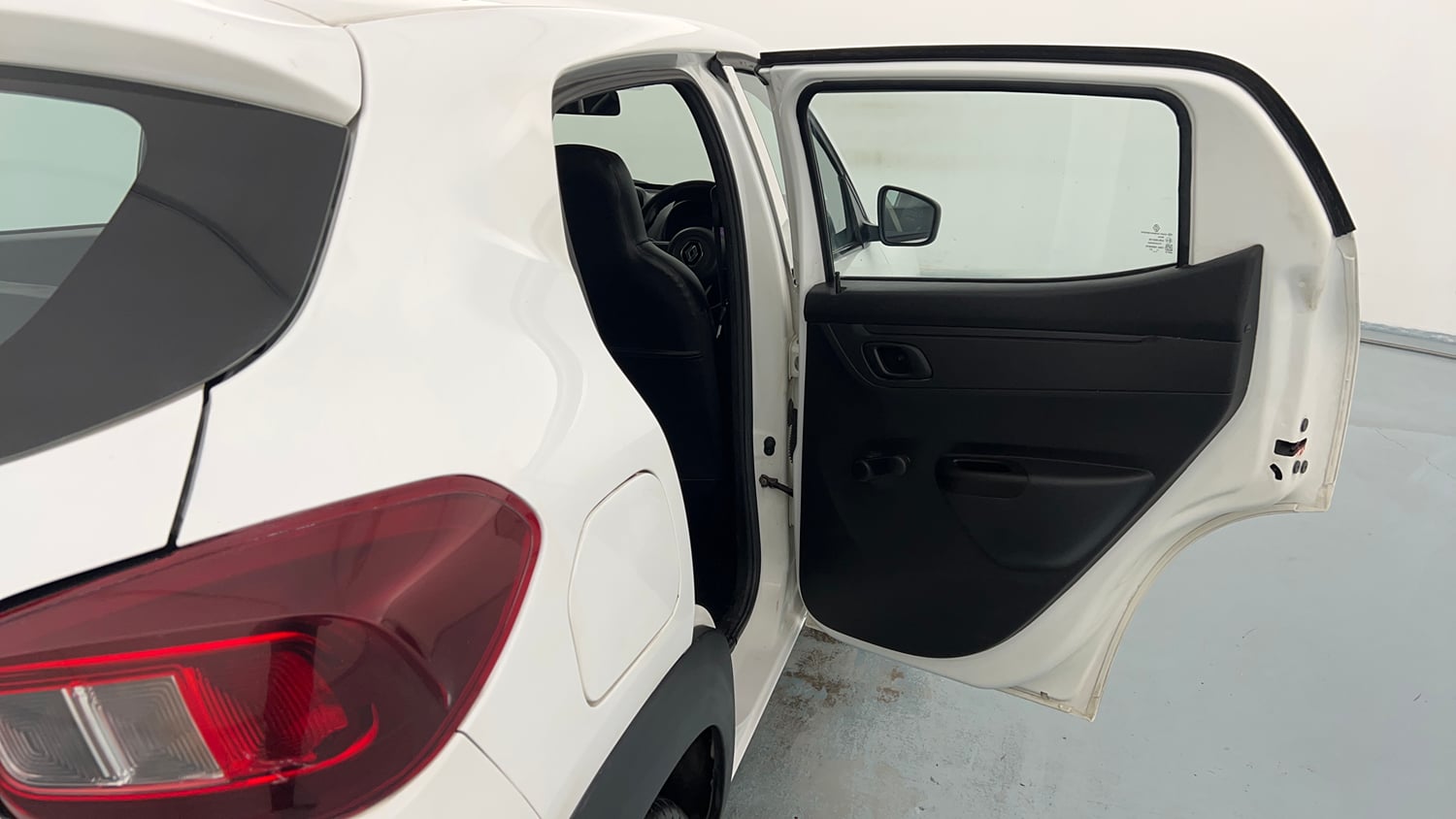 Used 2021 Renault Kwid RXT Petrol Manual interior RIGHT REAR DOOR OPEN VIEW