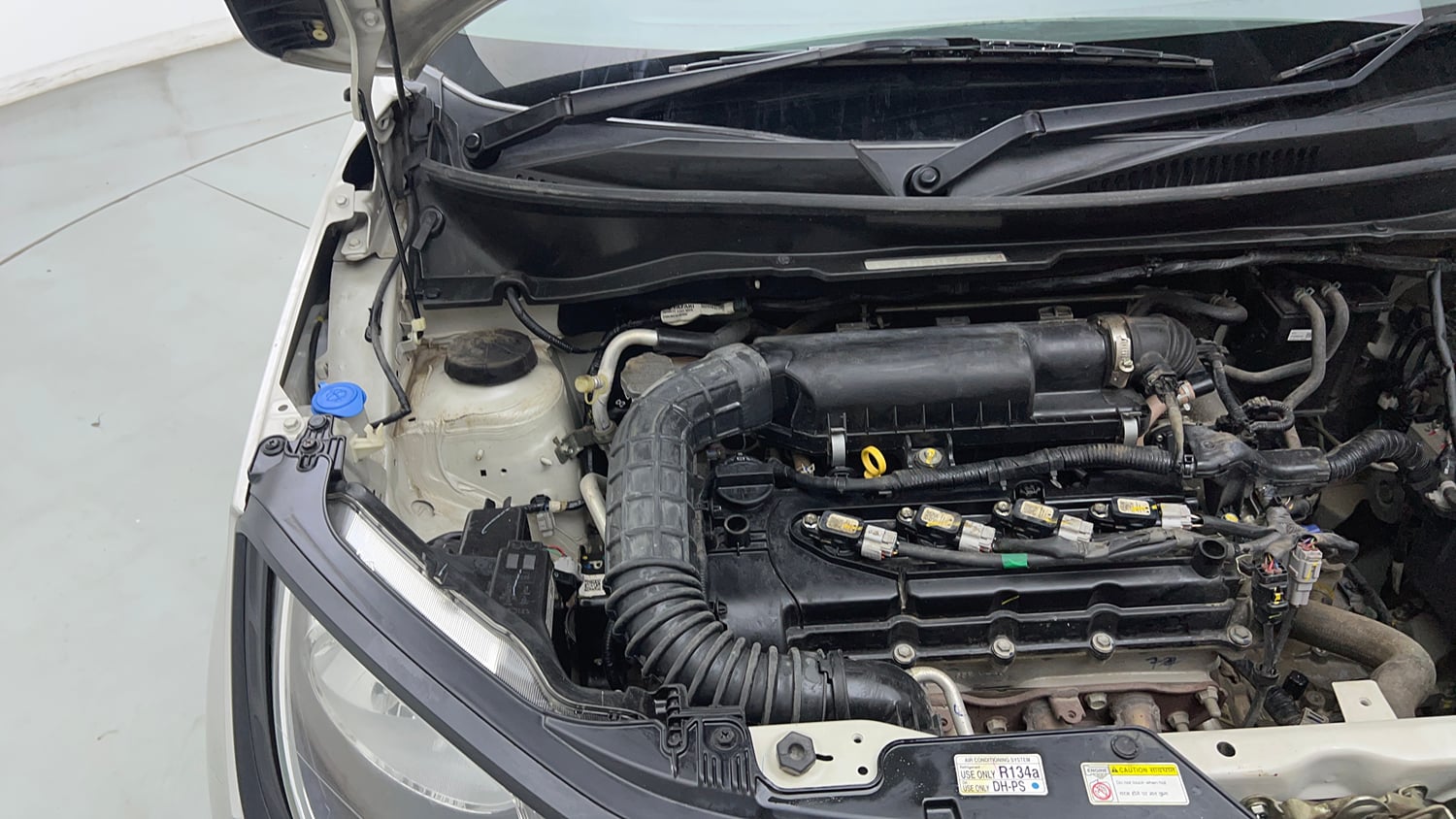 Used 2023 Maruti Suzuki Ignis Sigma 1.2 MT Petrol Manual engine ENGINE RIGHT SIDE VIEW