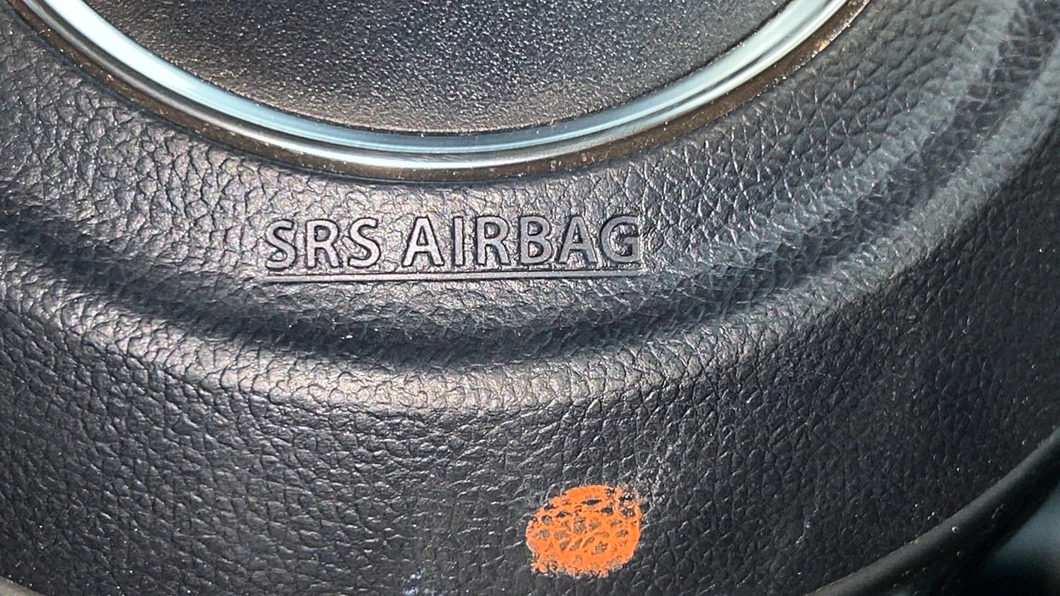 Used 2024 Maruti Suzuki Swift VXi (O) AMT Petrol Automatic top_features Airbags
