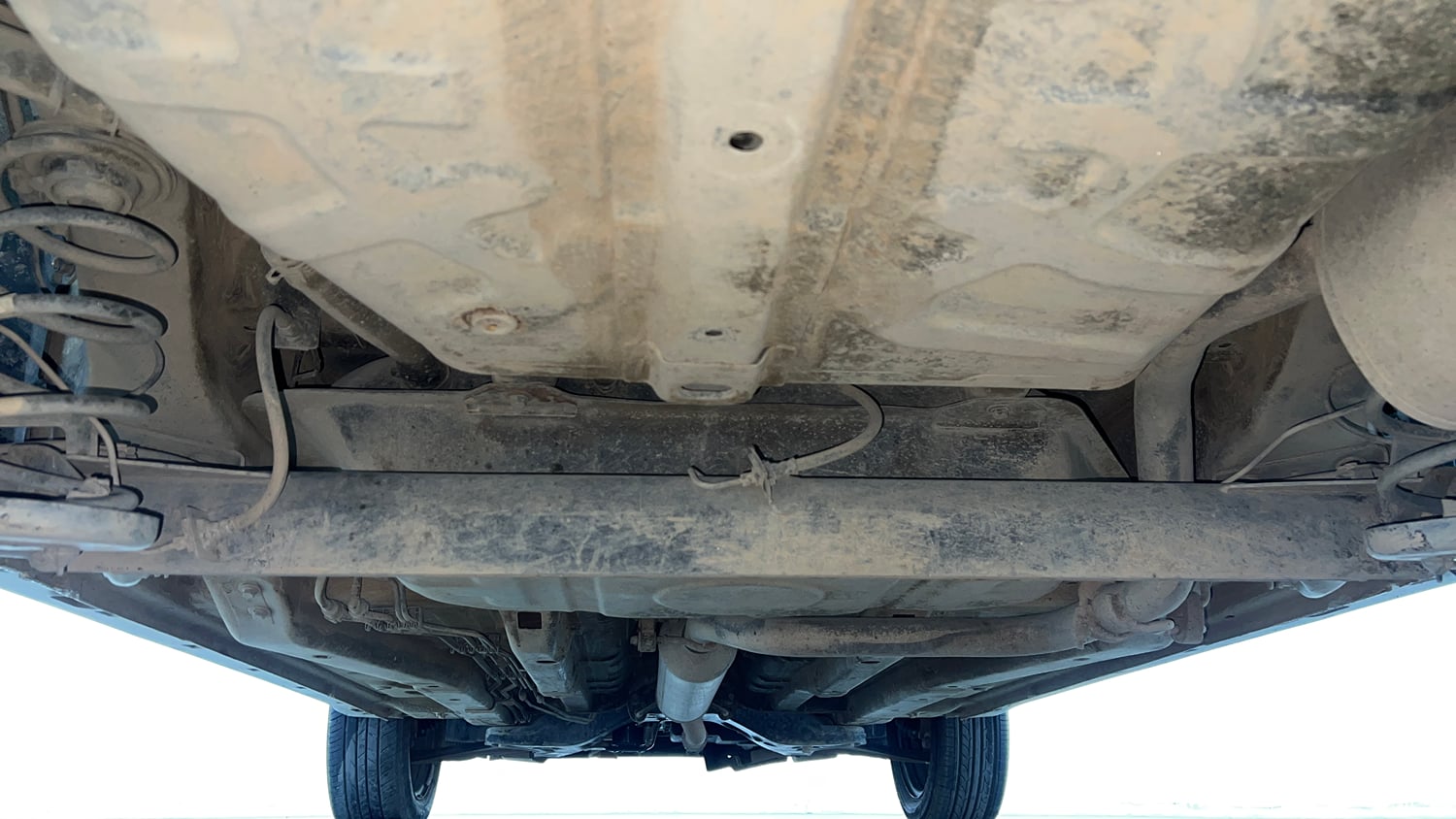 Used 2018 Tata Nexon XM Diesel Diesel Manual extra REAR UNDERBODY VIEW (TAKEN FROM REAR)