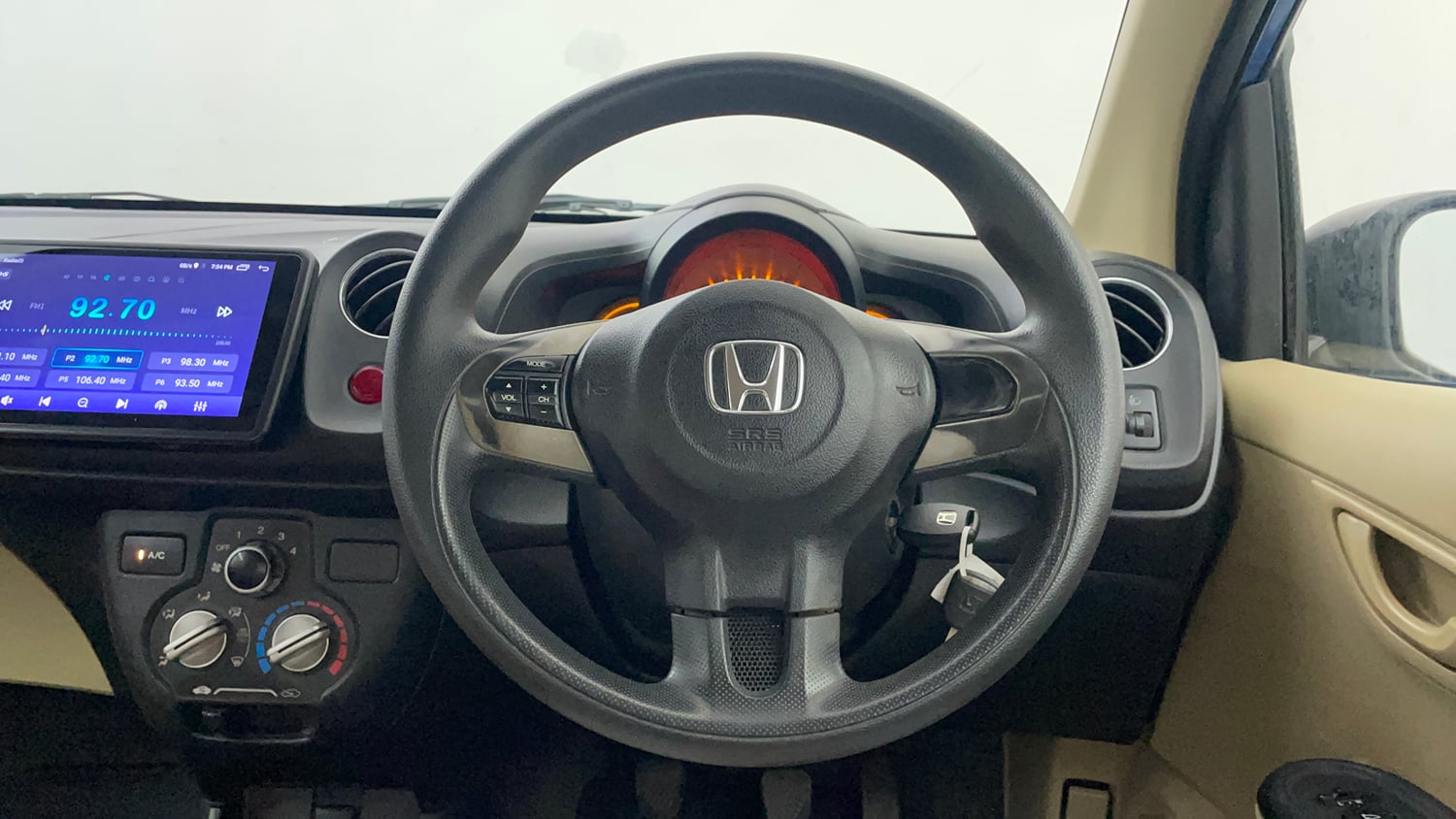 Used 2014 Honda Amaze 1.2 VX i-VTEC Petrol Manual interior STEERING VIEW