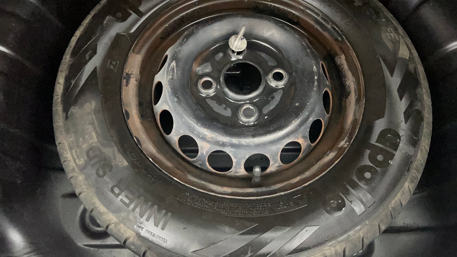 Used 2014 Maruti Suzuki Alto 800 Vxi Petrol Manual tyres SPARE TYRE VIEW