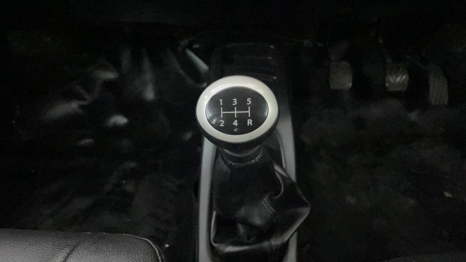 Used 2016 Maruti Suzuki Wagon R VXI Petrol Manual interior GEAR  KNOB VIEW