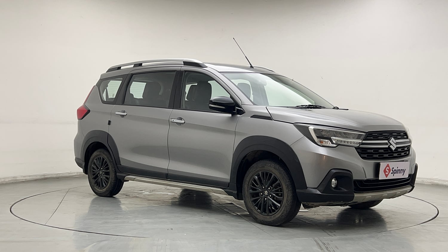 Used 2021 Maruti Suzuki XL6 Zeta MT Petrol Petrol Manual exterior RIGHT FRONT CORNER VIEW