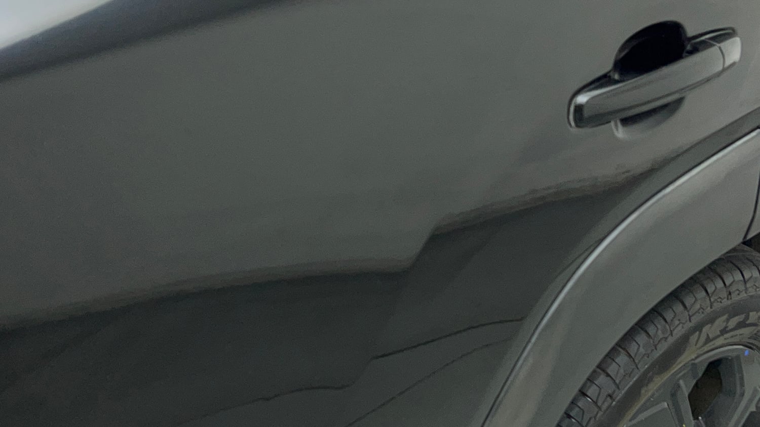 Used 2023 Maruti Suzuki Brezza ZXi AT Petrol Automatic dents MINOR SCRATCH