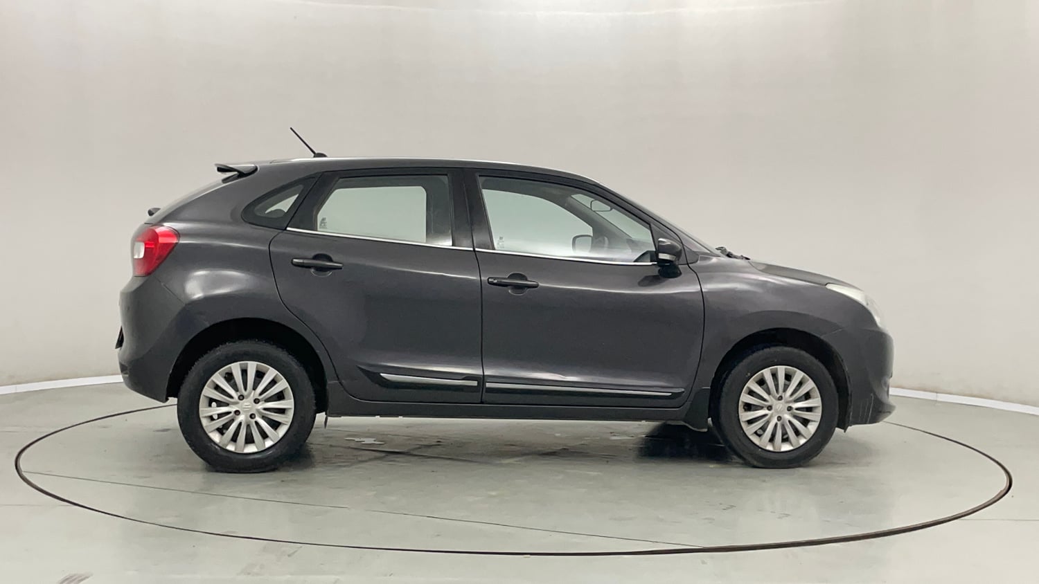 Used 2016 Maruti Suzuki Baleno Delta 1.2 Petrol Manual exterior RIGHT SIDE VIEW