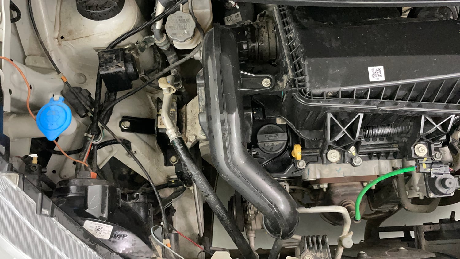 Used 2022 Maruti Suzuki Wagon R VXI 1.0 Petrol Manual engine ENGINE RIGHT SIDE VIEW
