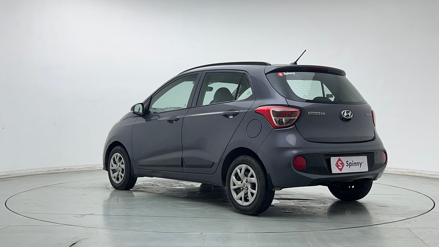 Used 2018 Hyundai Grand i10 Sportz 1.2 Kappa VTVT Petrol Manual exterior LEFT REAR CORNER VIEW
