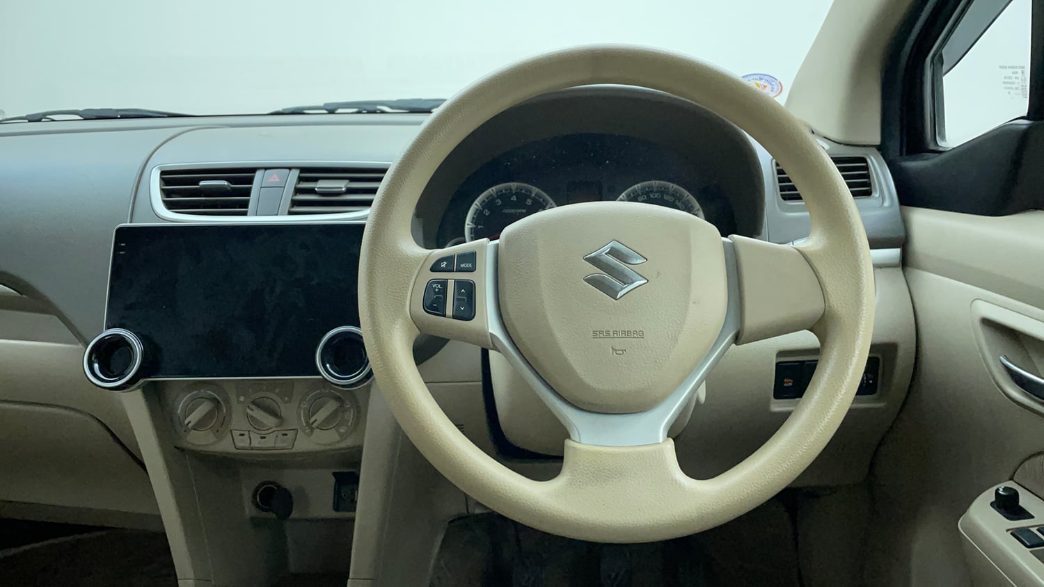 Used 2015 Maruti Suzuki Ertiga ZXi Petrol Manual interior STEERING VIEW