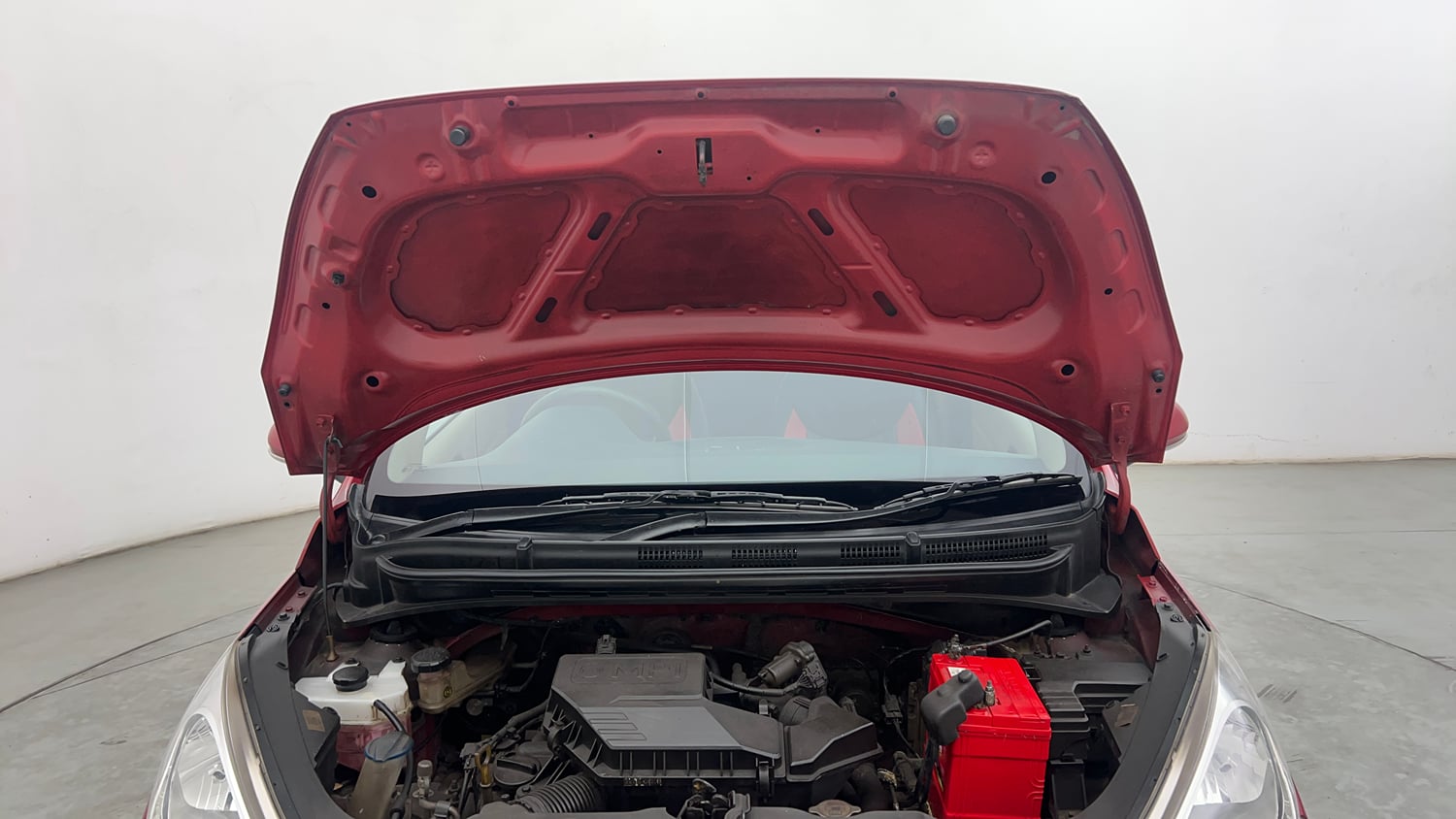 Used 2021 Hyundai Santro Sportz Petrol Manual engine ENGINE & BONNET OPEN FRONT VIEW
