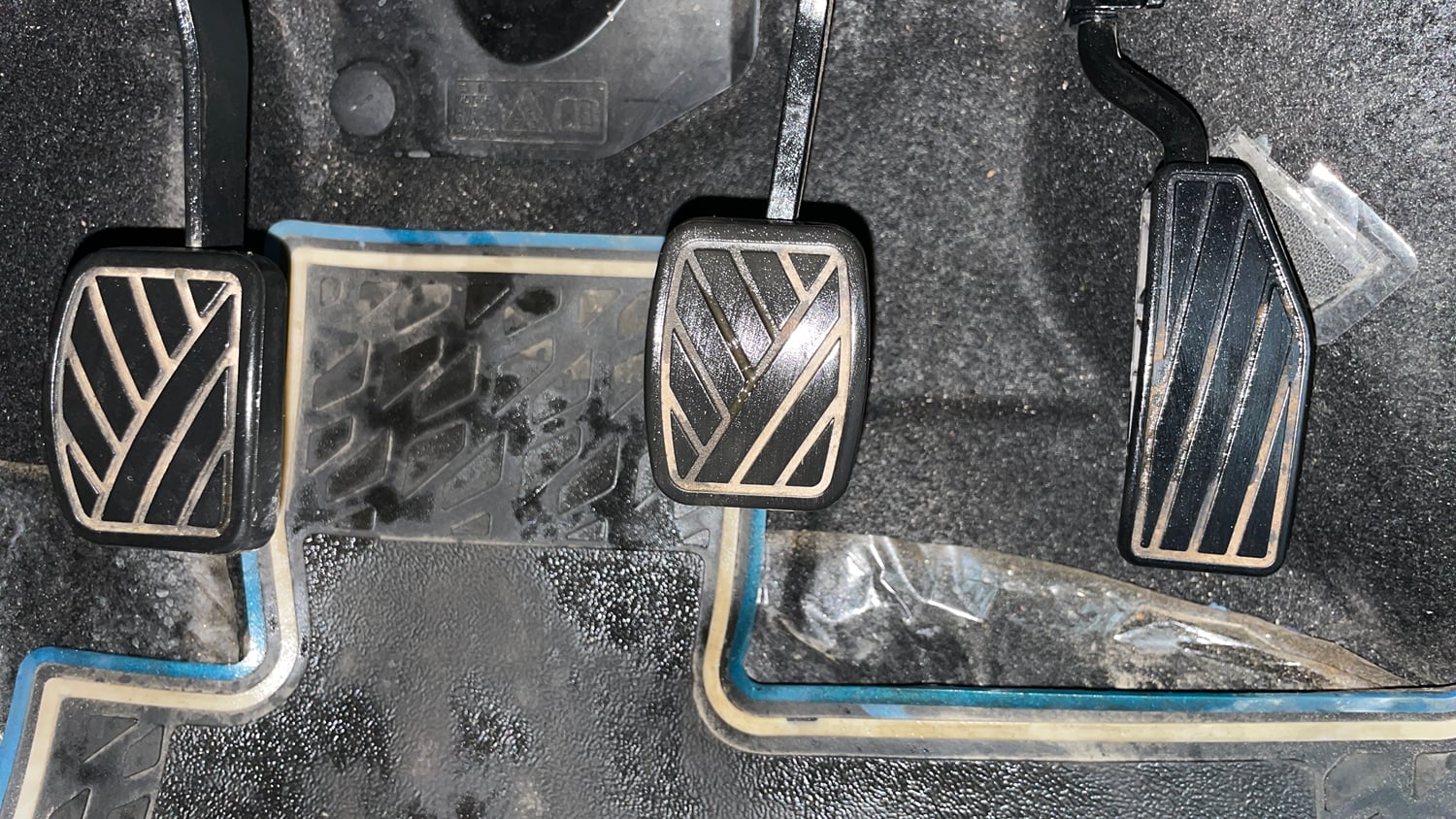 Used 2022 Maruti Suzuki Wagon R VXI 1.0 Petrol Manual interior PEDALS VIEW