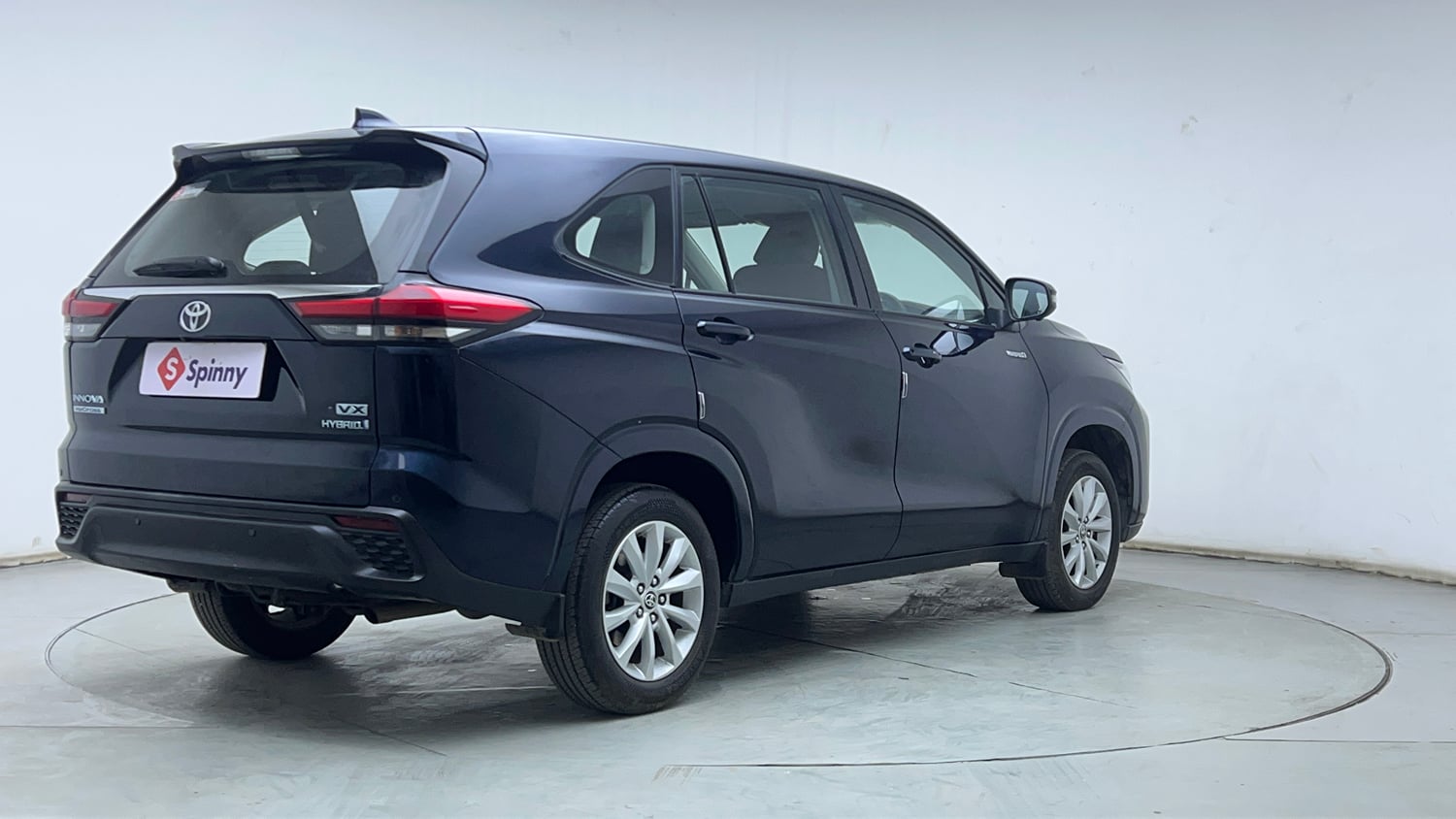 Used 2023 Toyota Innova Hycross VX Hybrid 7 STR Hybrid Automatic exterior RIGHT REAR CORNER VIEW