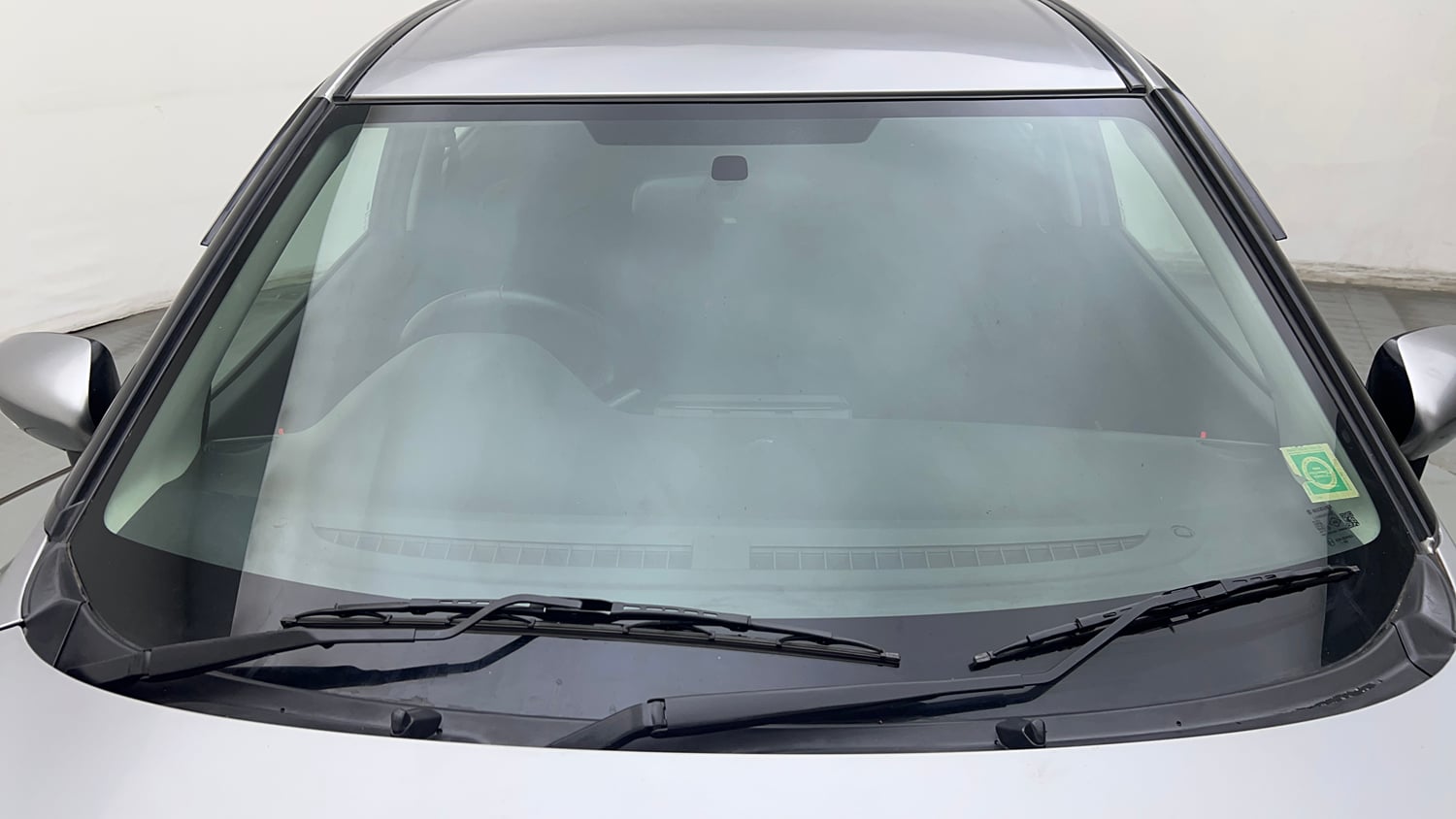 Used 2016 Maruti Suzuki Baleno Delta 1.2 Petrol Manual exterior FRONT WINDSHIELD VIEW