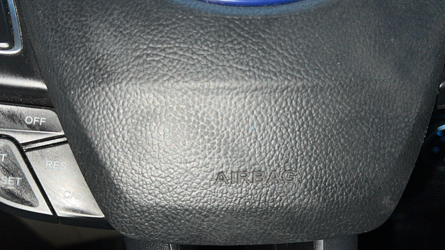 Used 2021 Ford EcoSport Titanium 1.5L TDCi Diesel Manual top_features Airbags